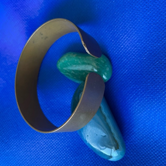 Cuff - Picture 3 of 3